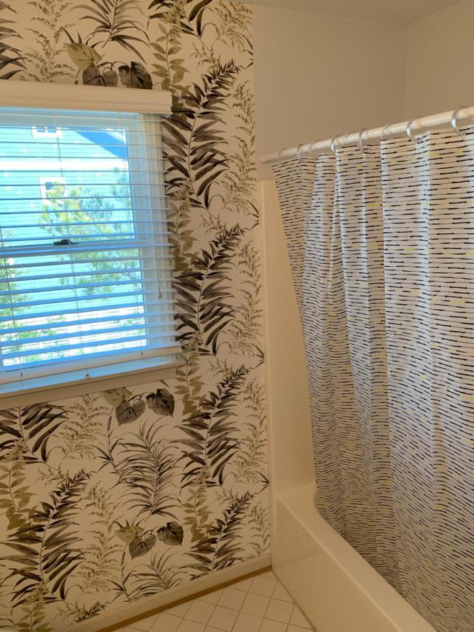 Pets Ok Rest A Shored A Secure And Comfortable Home Flat Screen T Vs In All Rooms Fully Stocked With Plenty Of Amenities Private Inground Pool Gas Fireplace Rents Sat To Sat Full Weeks Only Нагс-Хед Экстерьер фото
