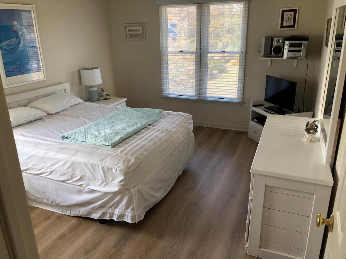 Pets Ok Rest A Shored A Secure And Comfortable Home Flat Screen T Vs In All Rooms Fully Stocked With Plenty Of Amenities Private Inground Pool Gas Fireplace Rents Sat To Sat Full Weeks Only Нагс-Хед Экстерьер фото
